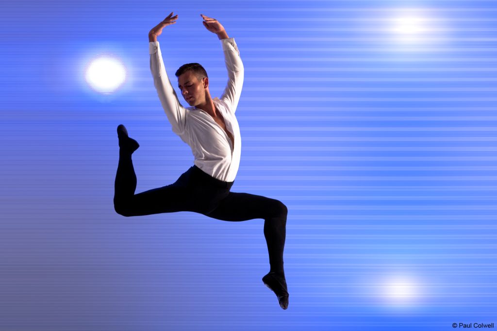 male grand jete